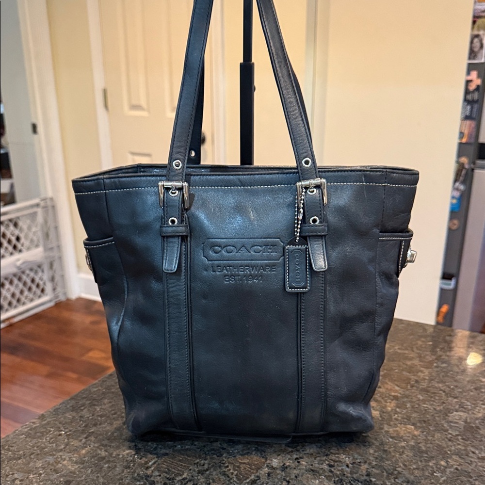 Vintage Small Black Hamptons Leatherware Tote